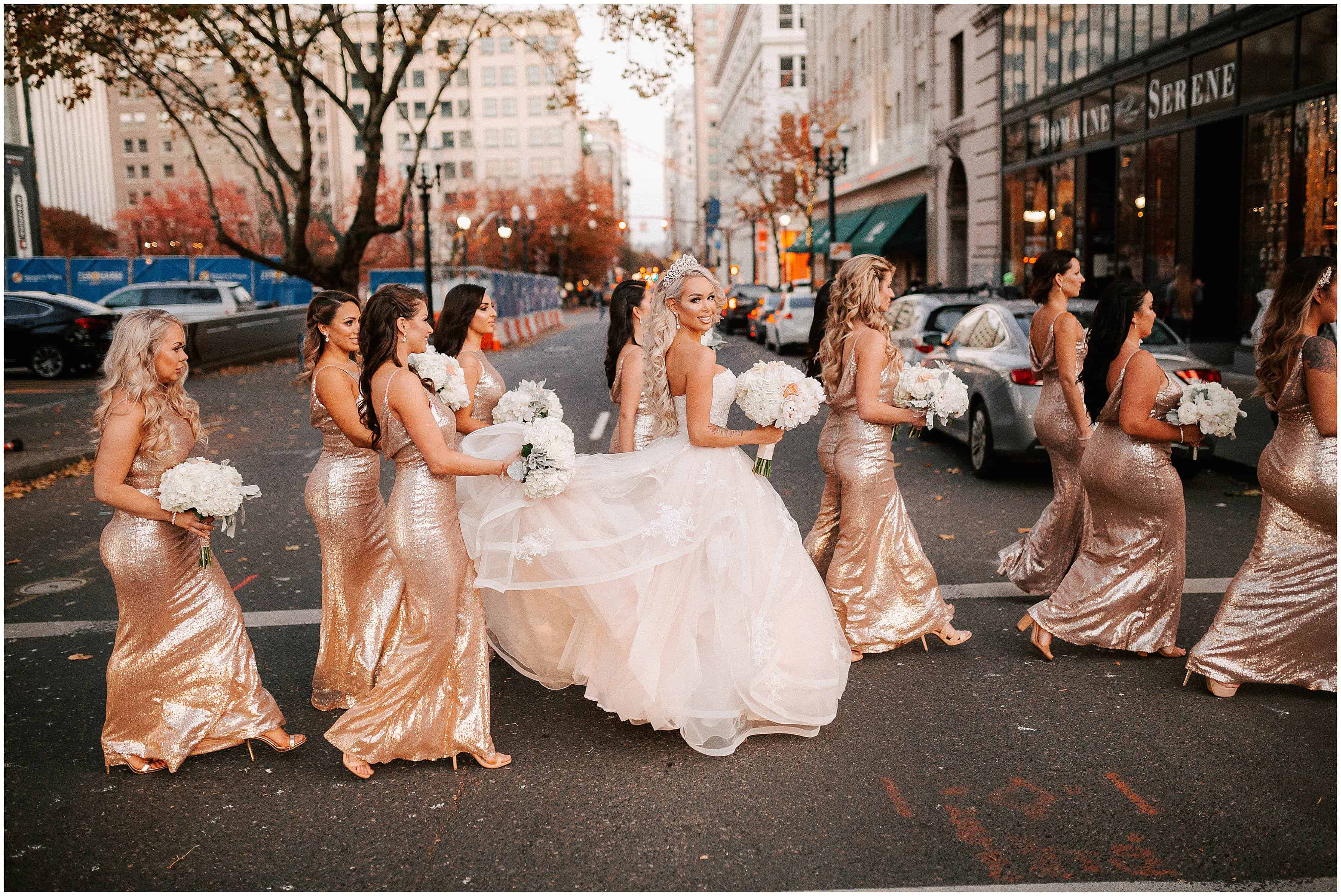 Wedding bridal photos in downtown Portland
