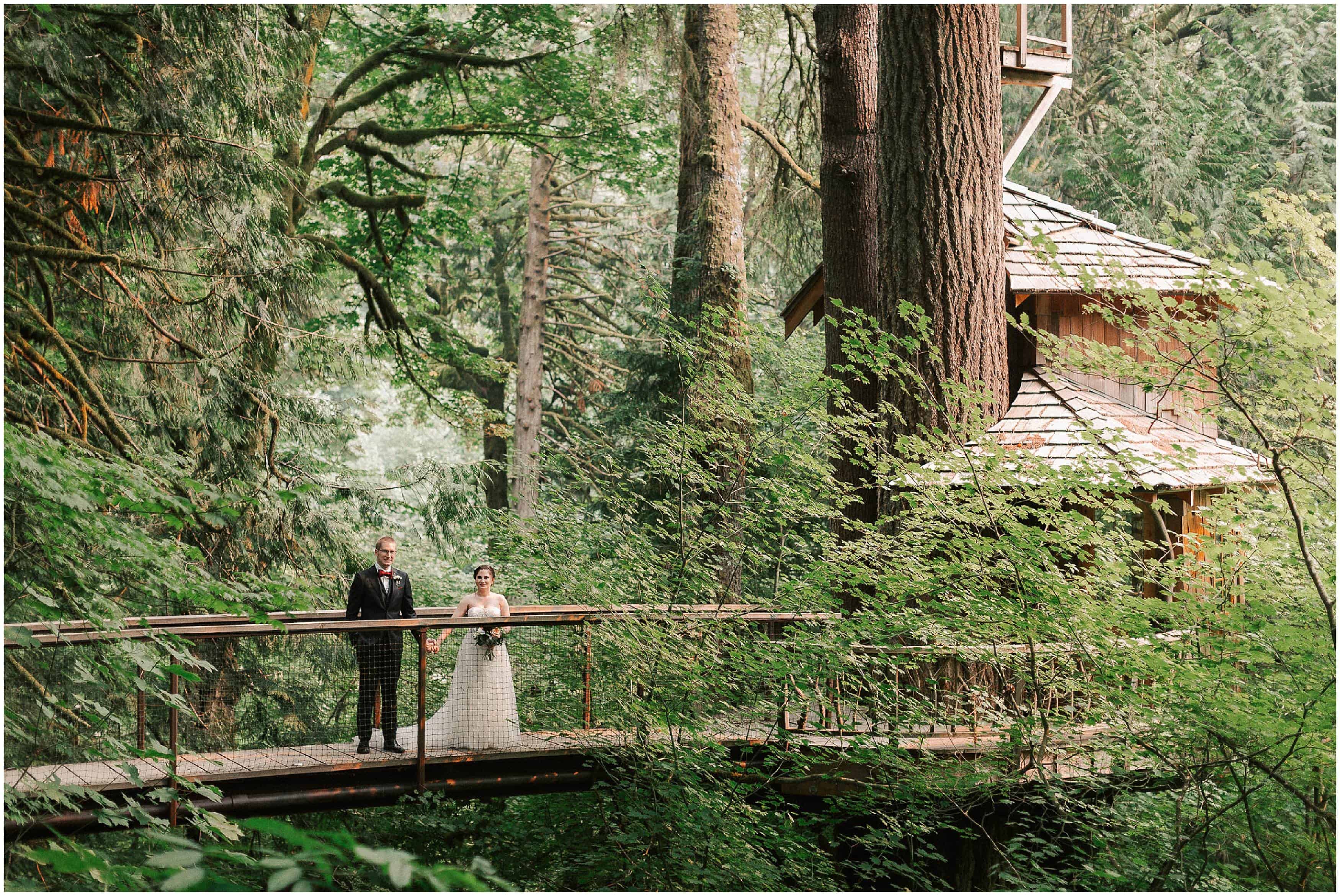 Treehouse Point elopement during a smoke storm by Luma Weddings