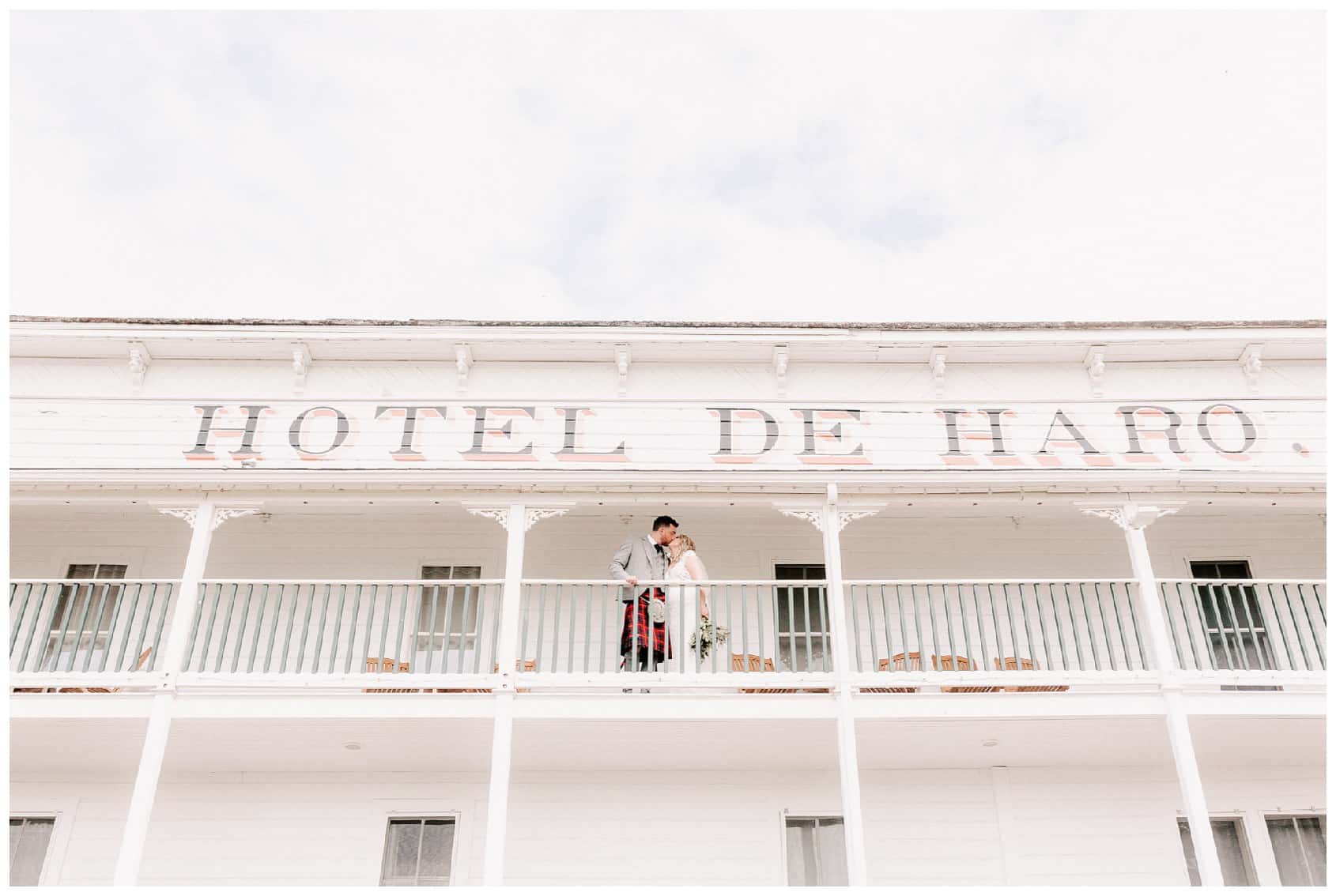 Hotel de Haro wedding photos at Roche Harbor by Luma Weddings
